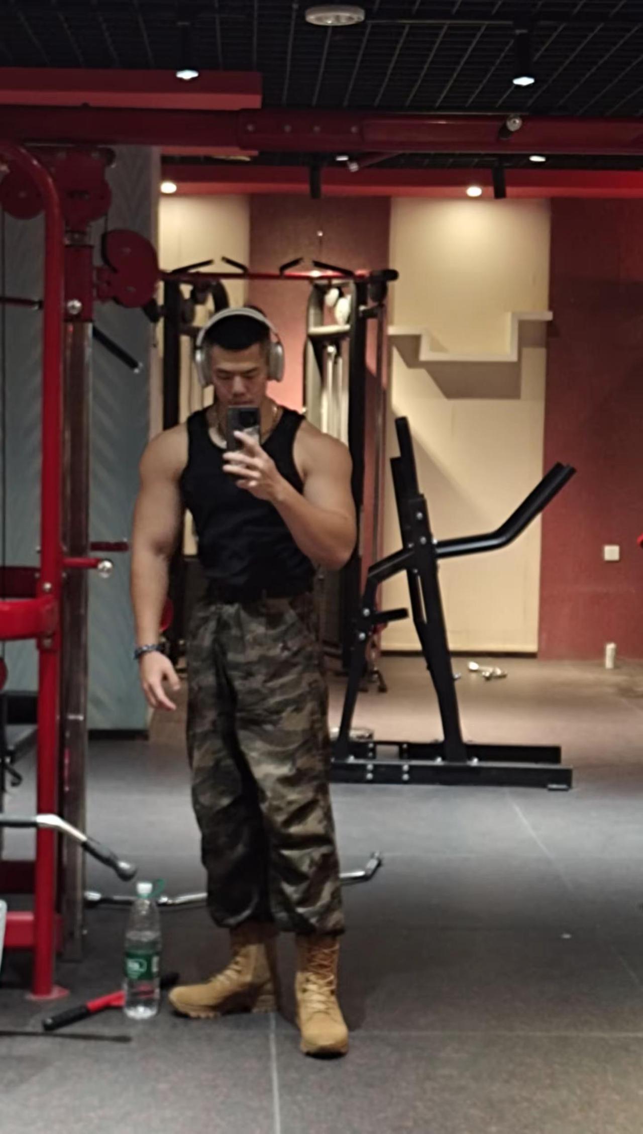 奉系三七。圆寸