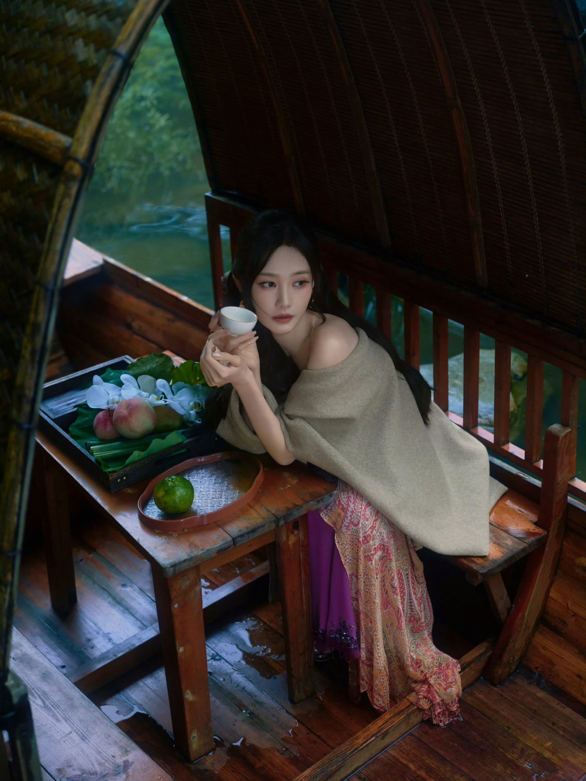 金鹤龙给李一桐化的山禾桃雾妆李一桐山禾桃雾妆我给李一桐化的山禾桃雾妆李一桐?