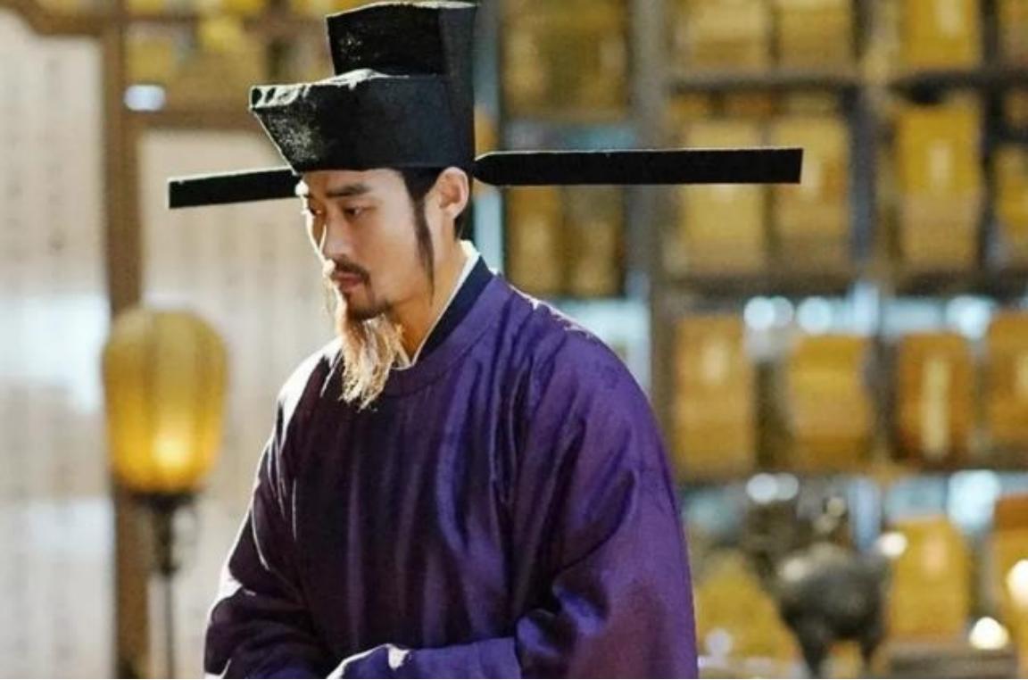 西晋时天上掉下“1200米大肉”随即一国亡毁，资治通鉴：是真的 西晋那时候