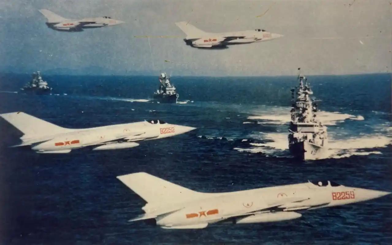 当年“陆炮上舰”，归根结底还是对制空权没有把握。1996年解放军列装有超过50