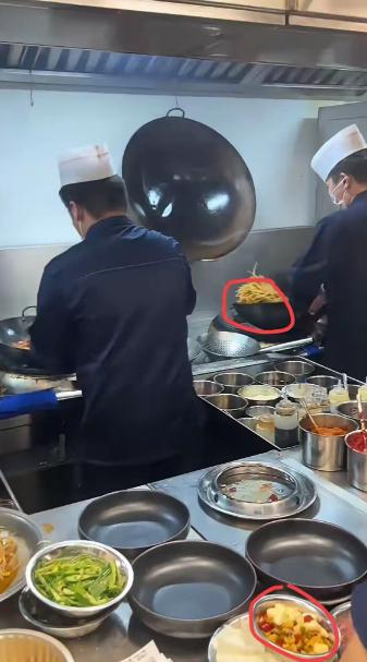 又被张兰逮到机会了！张兰这操作确实聪明西贝直播翻车的时候麻六记直接亮明