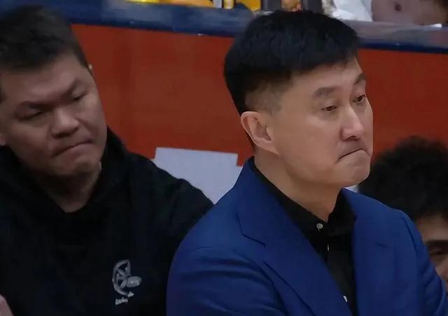 广东一败掀翻季后赛棋盘！自己挑德比，还逼浙江双雄自相残杀？CBA常规赛最后一