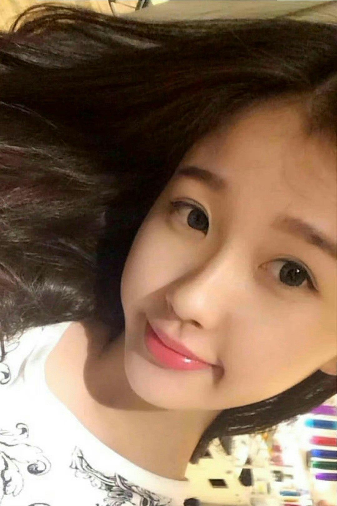 事，不能想太多，想多了，心就乱了，人，不能看太清，看清了，心就凉了，情不能陷太深