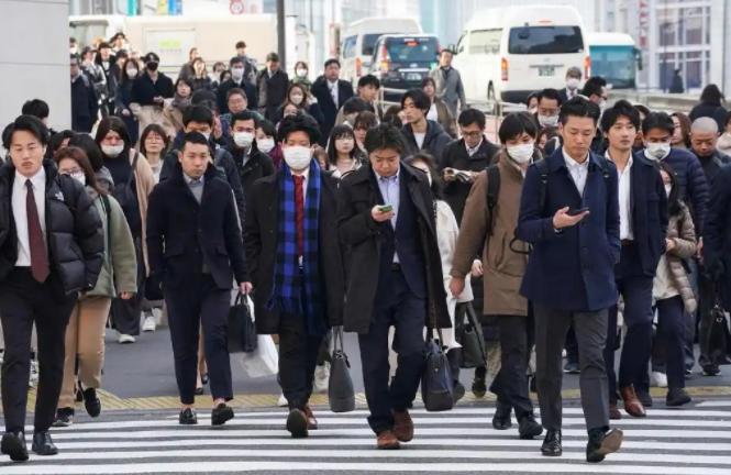 毁一个国家不一定需要战争，中国这一次掐住了日本的国运，绝对不会手软，所有人都知道