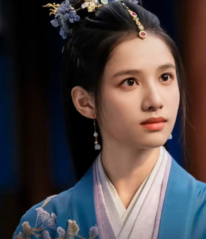 《藏海传》的导演后悔极了不是因为陈妍希的加入，也不是白冰的加入而