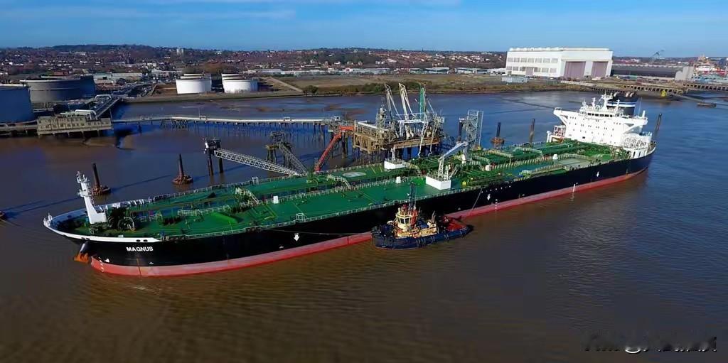 1月9日星期五，美国在特立尼达附近的加勒比海扣押了油轮“奥利纳号”。美国又在