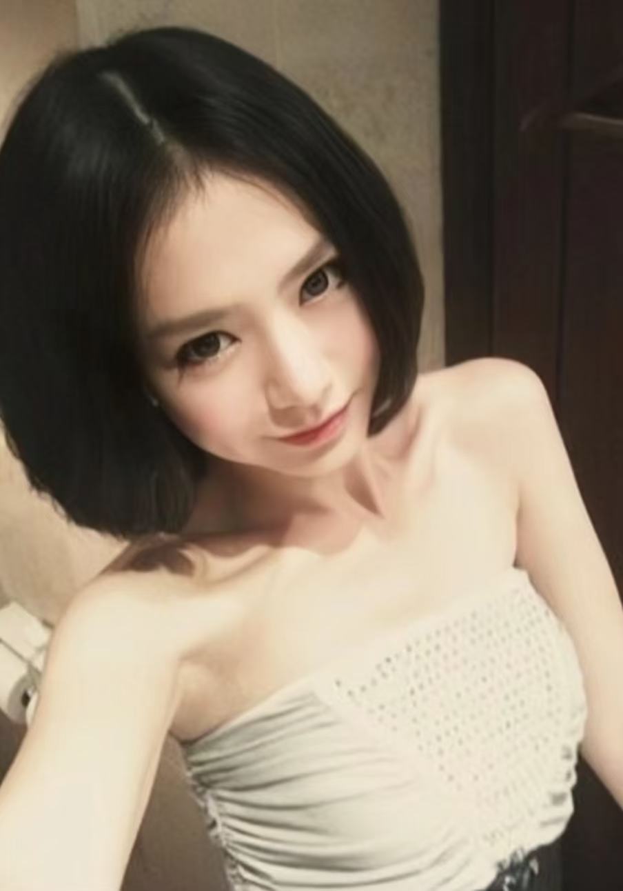 戚薇早期🈶，漂亮的布偶猫~​​​