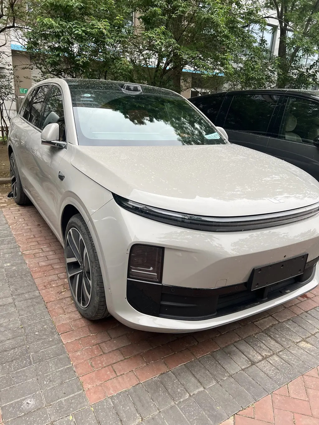 开理想L6一年，新能源车养车成本大揭秘常听人念叨“买车容易养车难”，在新能源车