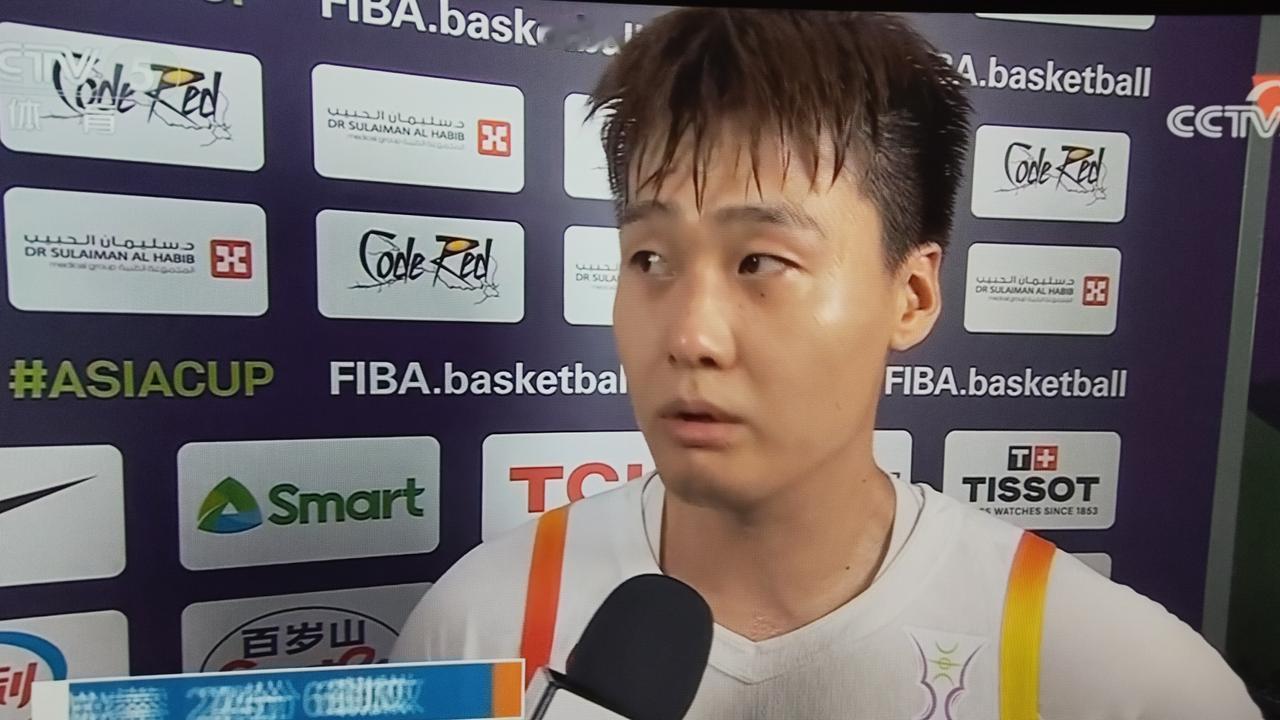 中国男篮到底谁能代表中国队打球？郭士强在世界杯预选赛组队的中国男篮大比分两败韩国