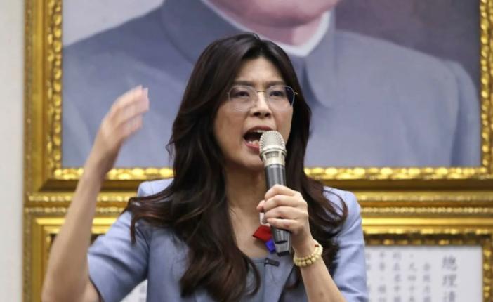 台湾郑丽文喊话大陆当地时间3月28日，台湾省国民党主席郑丽文在参加活动时公开表