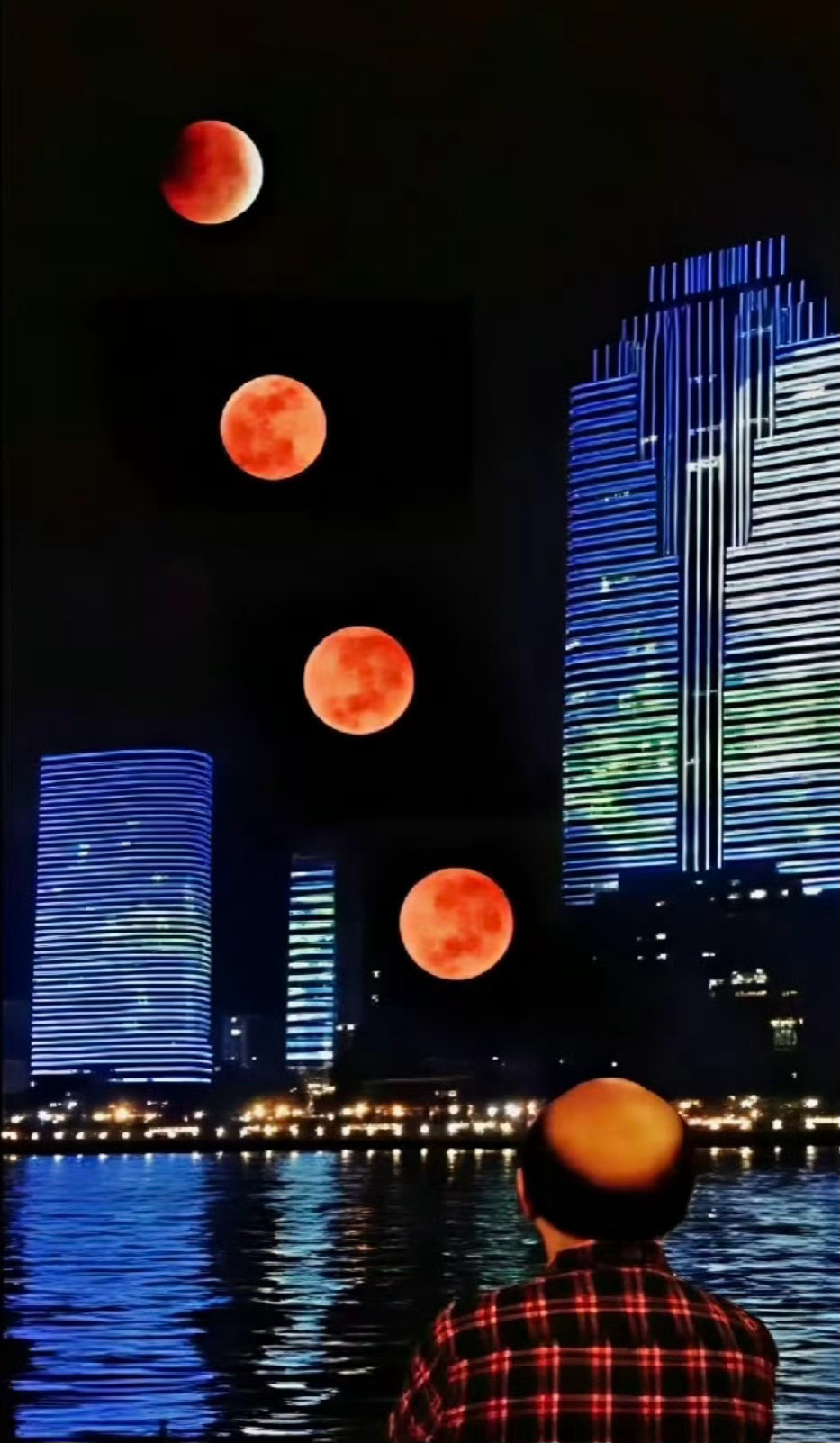 网友拍的血月太抽象了哈哈哈哈哈哈哈哈哈哈哈​​​