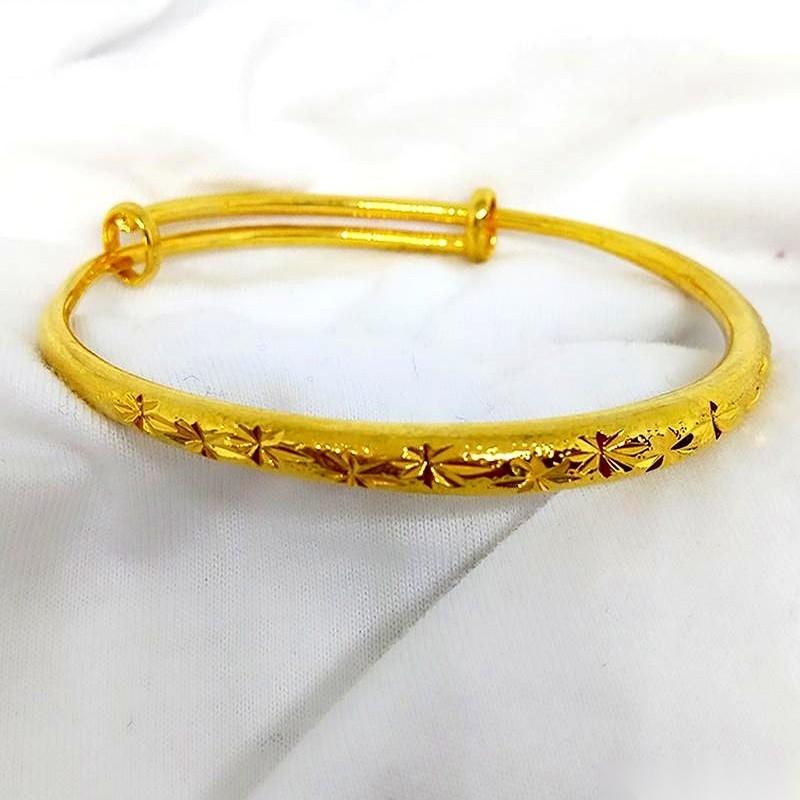 人刚走，还没凉透呢，手上的金镯子就被人给撸走了。就发生在同学身上。独生女，在外