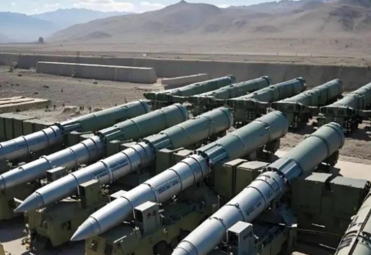 伊朗不是乌克兰，伊朗背后没有几十个国家支持，又是提供资金，又是提供装备，甚至还好