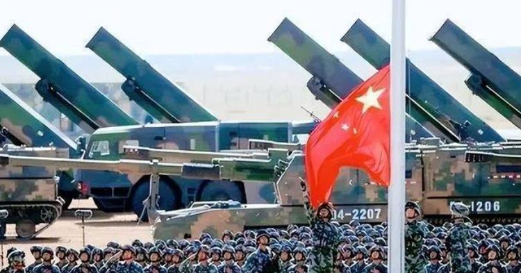 中国目前的兵力能否与美国抗衡？这么说吧，中国现在的实力别说抗衡了，都能把