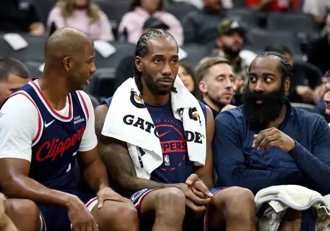 打个锤子!快船79-98惨败勇士,看看球员正负值与数据,谁才是输球的最大祸首: