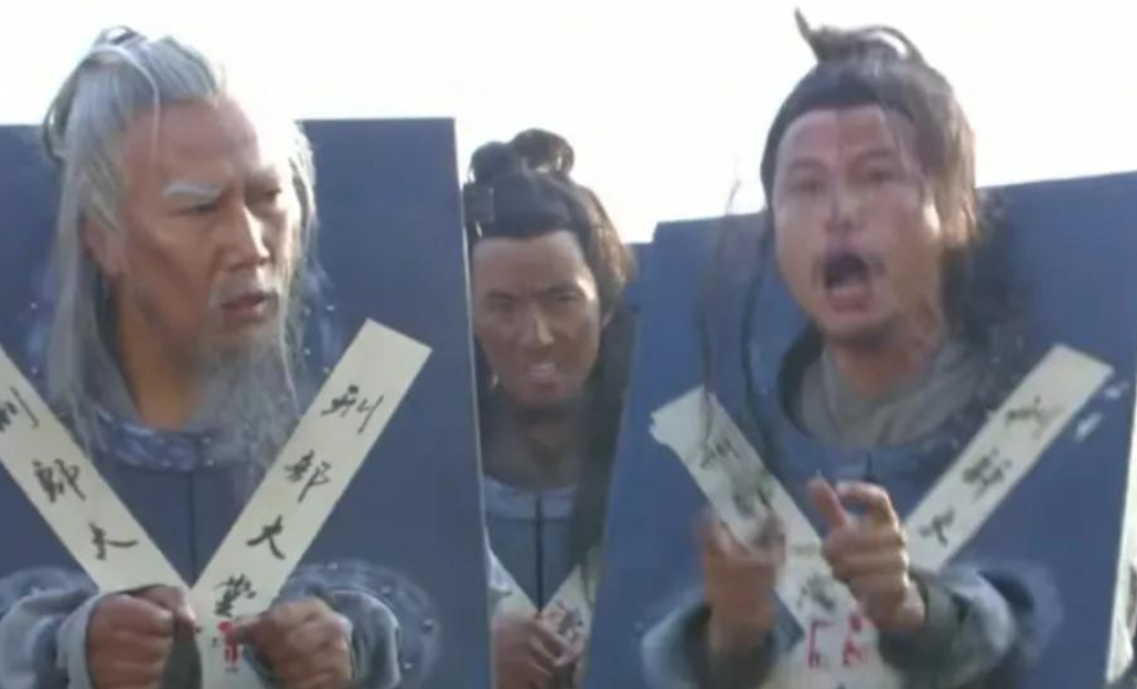 1390年寒冬，76岁的韩国公李善长匍匐在奉天殿，颤声辩解：“老臣黄土埋颈，岂敢