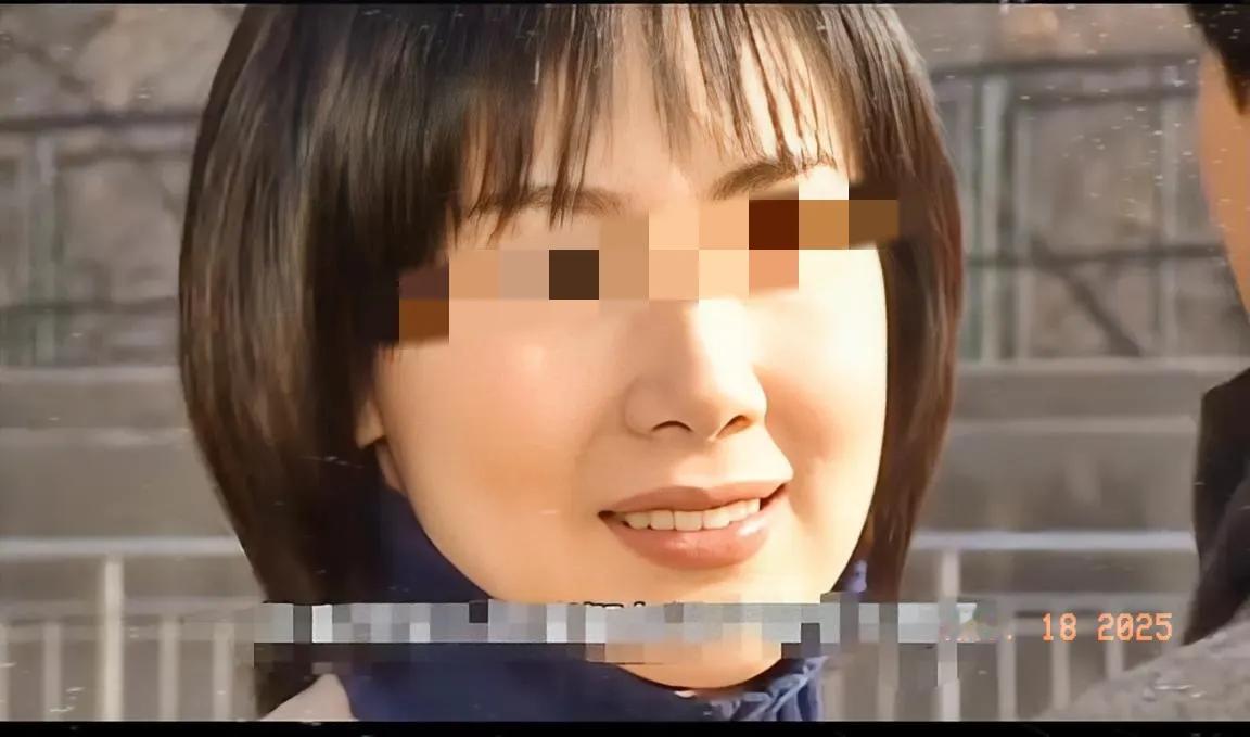 跟牙科医生约好下午去安假牙，聊着聊着就说起了牙齿的事。同事A提到他五岁半的儿