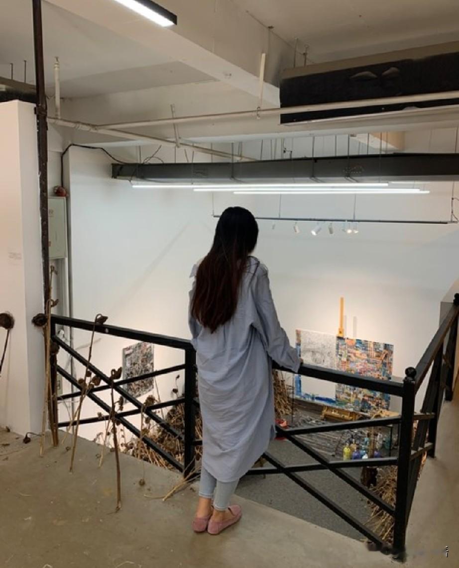 婚姻中，三观不合，不会长久婚姻，是一个经济利益共同体，夫妻之间是相互扶持、互