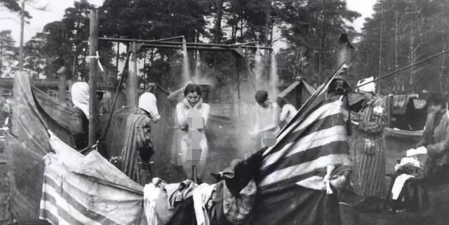 二战，3万犹太女人被关押，寒冬腊月衣衫单薄，当时犹太女人有多惨？惨死竟然是最好的