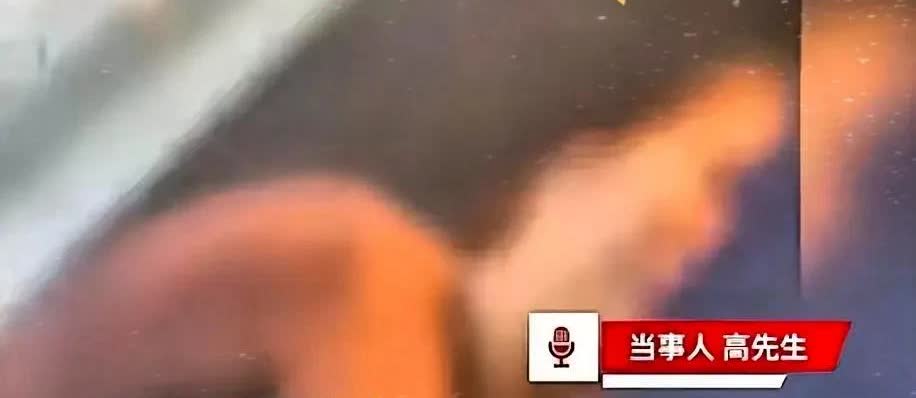 大无语事件！发生在酒店的一个真实事件，令人哭笑不得！一男子在酒店全裸洗澡，女