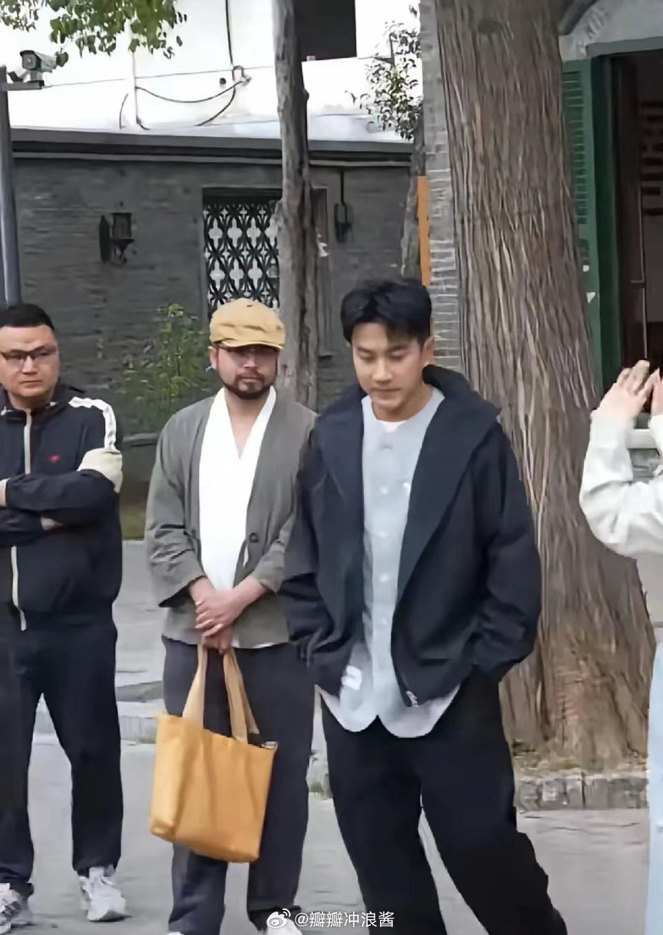 51岁还这么年轻，不愧是当初女顶流看上的男人​​​