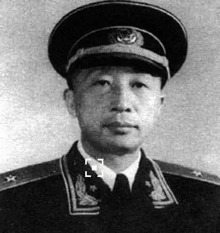 1970年，北京通县看守所，张学思的生命走到了尽头，年仅54岁。这位出身