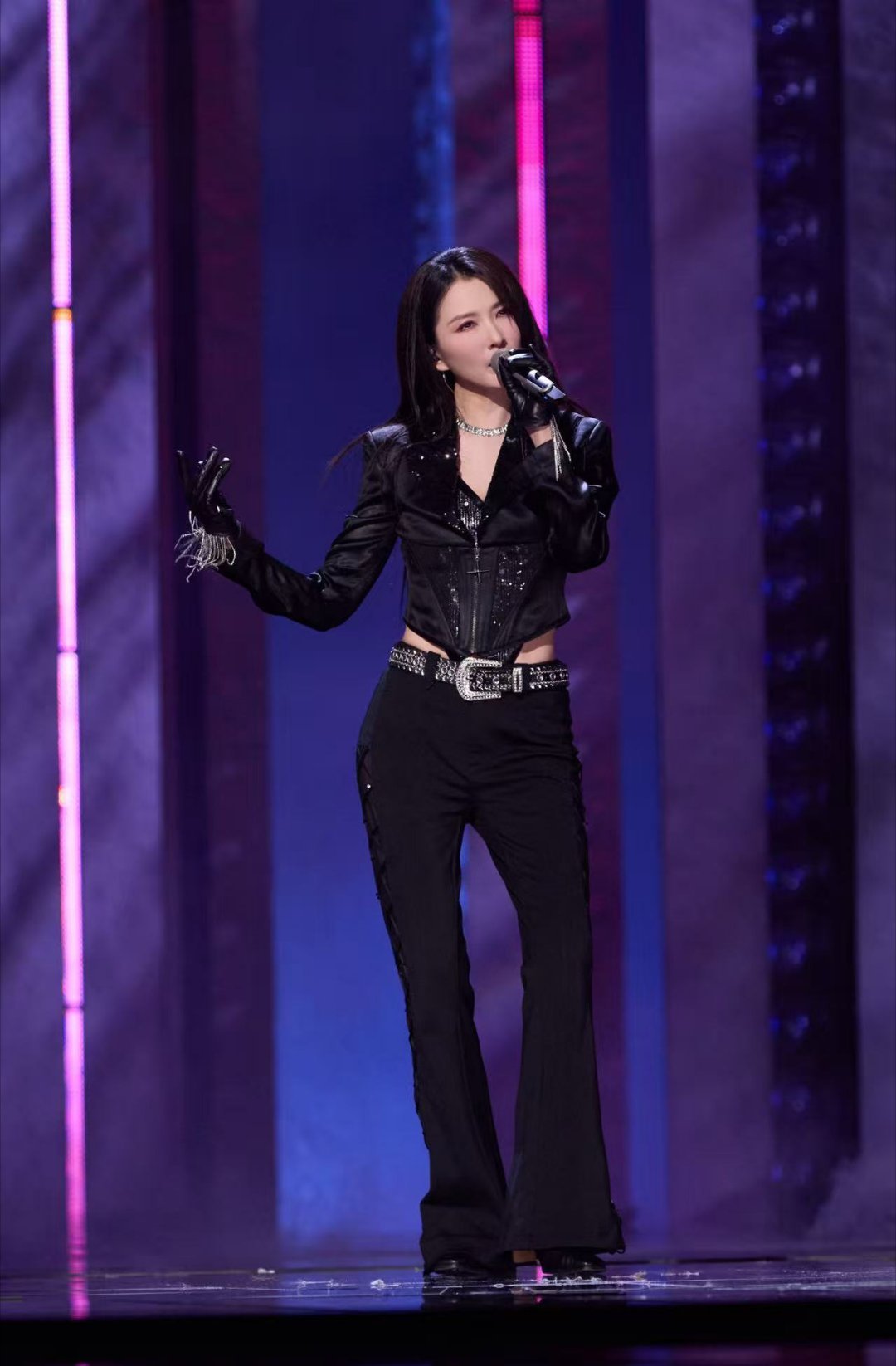 徐洁儿偏偏你最争气浪姐一公小考狠狠被徐洁儿惊艳到！从无人选择到小考第一名，实力