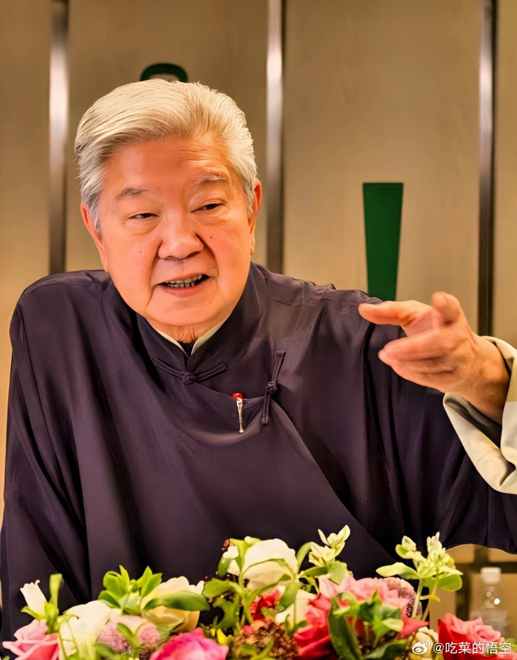 蔡澜的七大金句，尤其是最后一句，活得太清醒了！​第一句。人生一定不要追求圆满，人