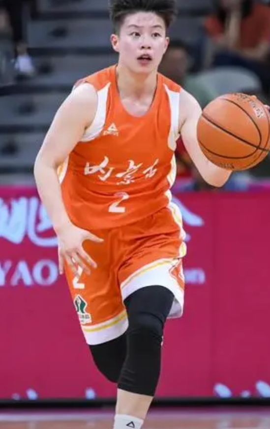 绝对昏招：重用李缘！事实证明，李缘难堪大用。不知道为什么？宫导屡次要把她放在首