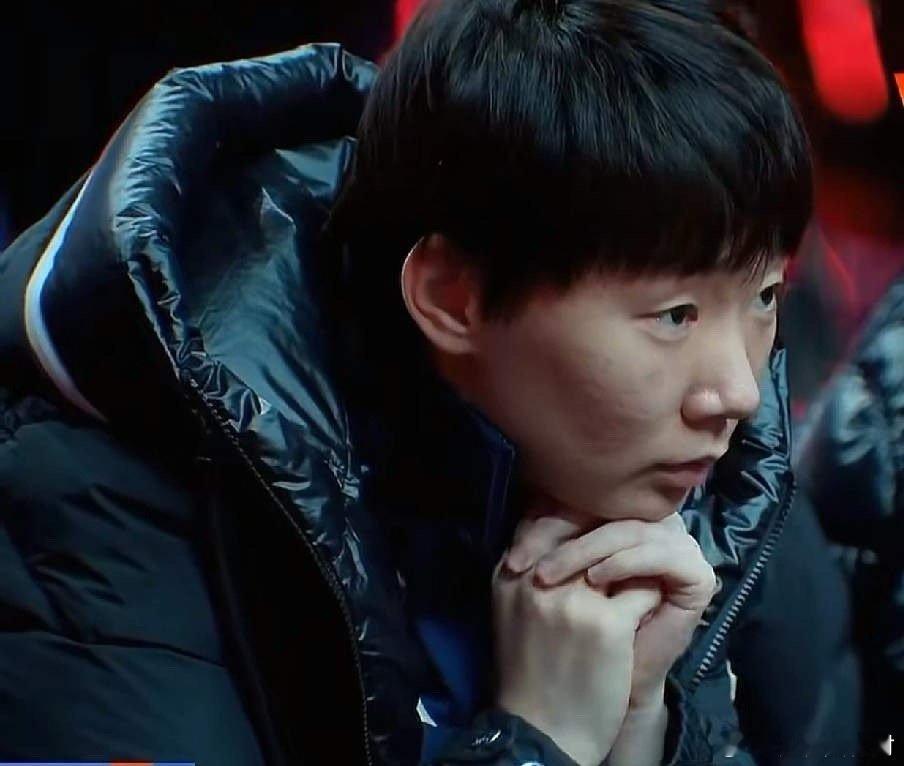 王曼昱决赛不上场原因显而易见并不是她受伤了，也不是她自大，而是她追求公平！莎莎前