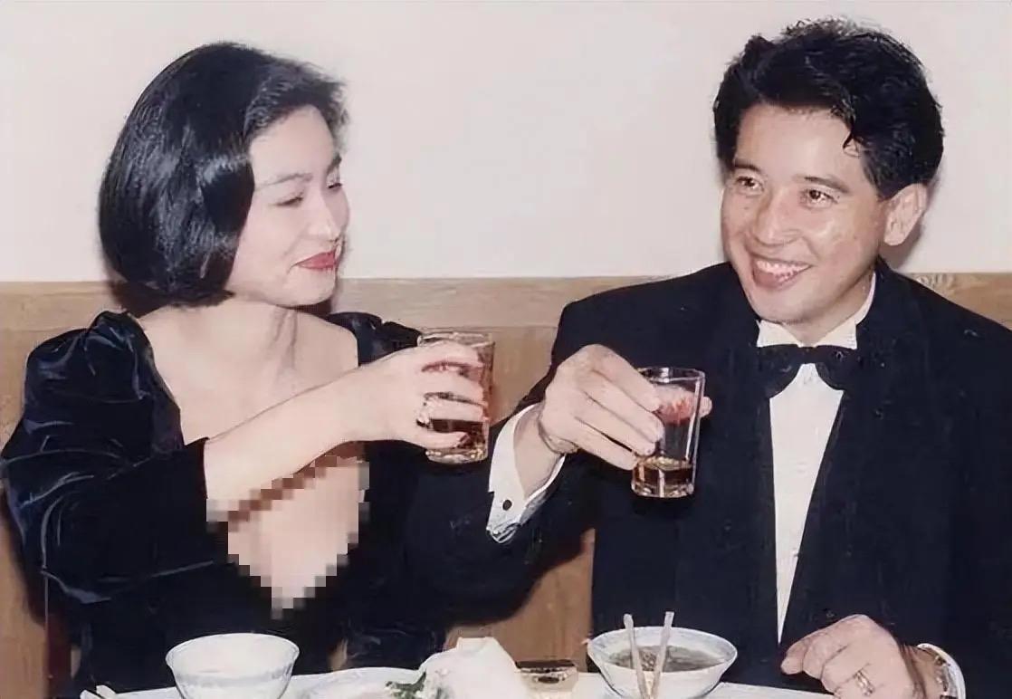 弘一法师说过：“无论男女，千万不要去求姻缘。这世上，男女姻缘都是有因果的。你遇见