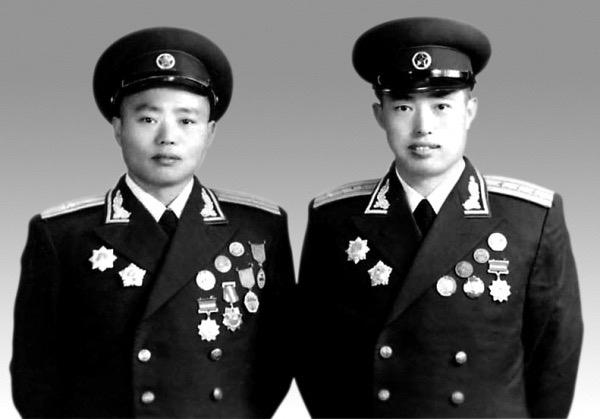 他是开国上校，1959年校级军官军衔调整，因战伤与肝硬化长期病休，未能晋升，19