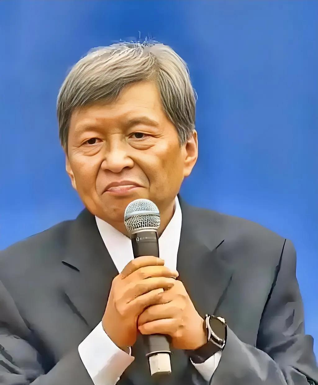初中生断送前程的六大征兆：一、心思不在学习上，不是在谈恋爱就是在