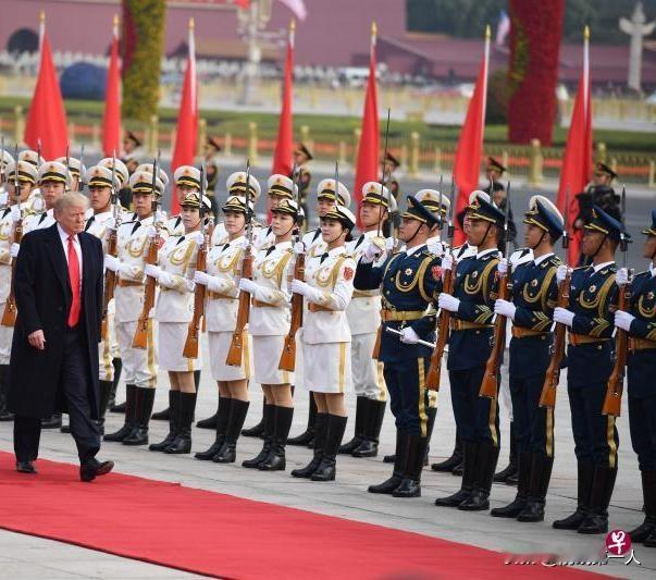 特朗普说"我们的仪式比普京的更胜一筹"，很多人以为这不过是他一贯的自我吹捧，听听
