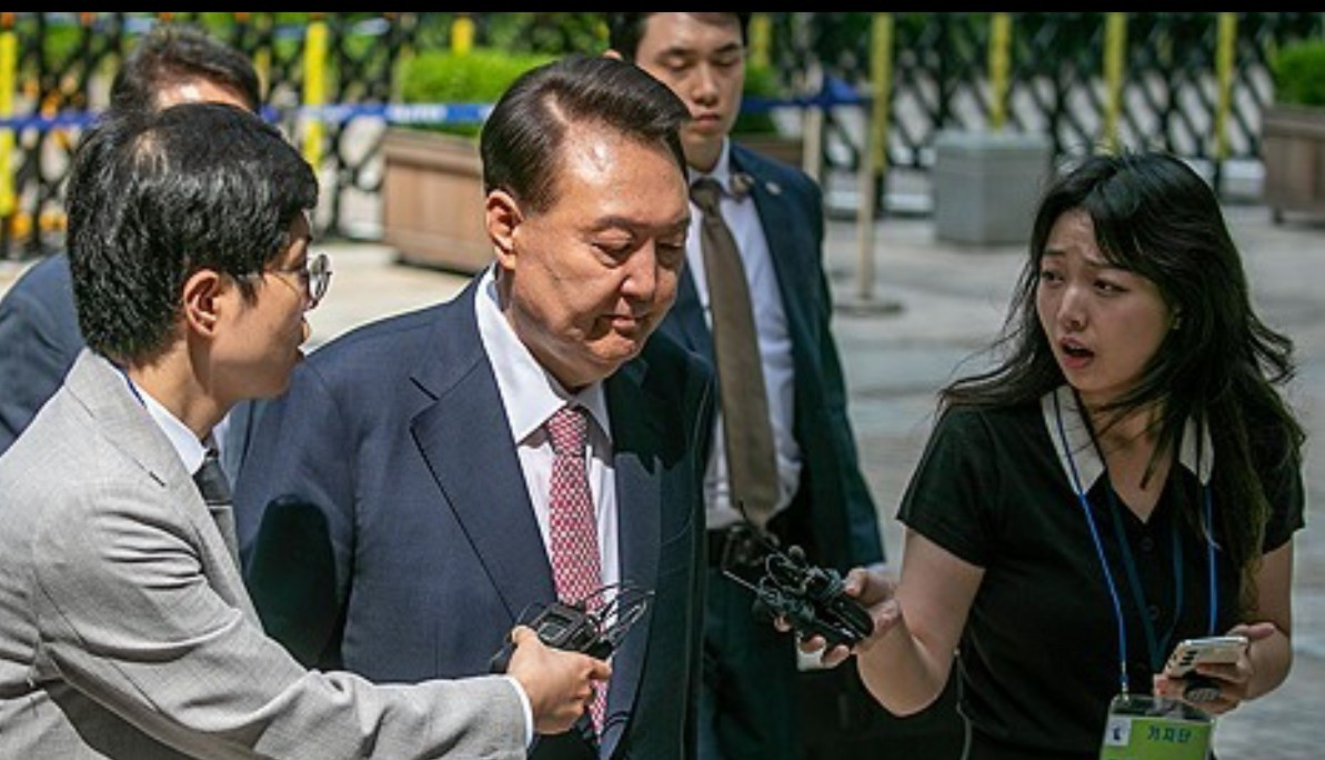 尹锡悦案大审，更多猛料曝光尹锡悦这回真悬了，每一次出庭都