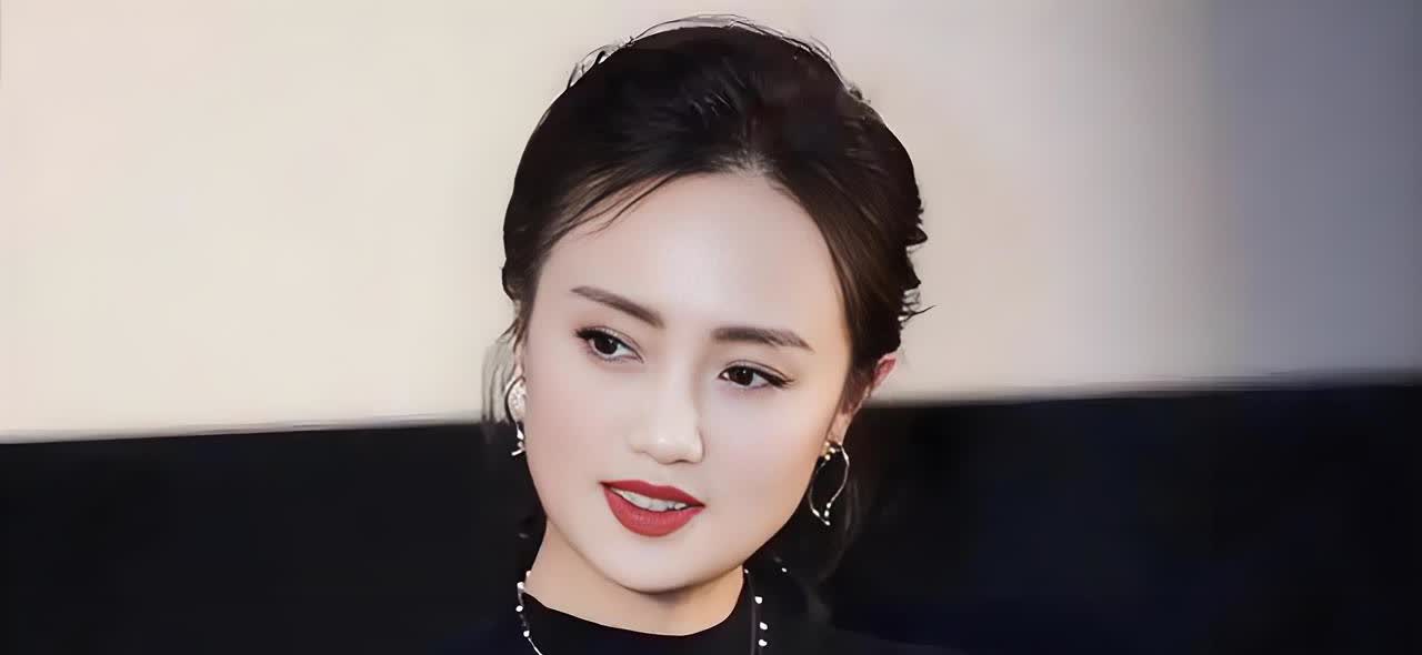 李乃文说，知道媛媛确诊癌症的时候，我选择推掉了工作，就怕她身边需要有人的时候