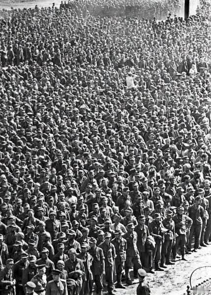 1944年7月17日，约57,600名德国战俘在苏联首都列队行进，这场活动被称为
