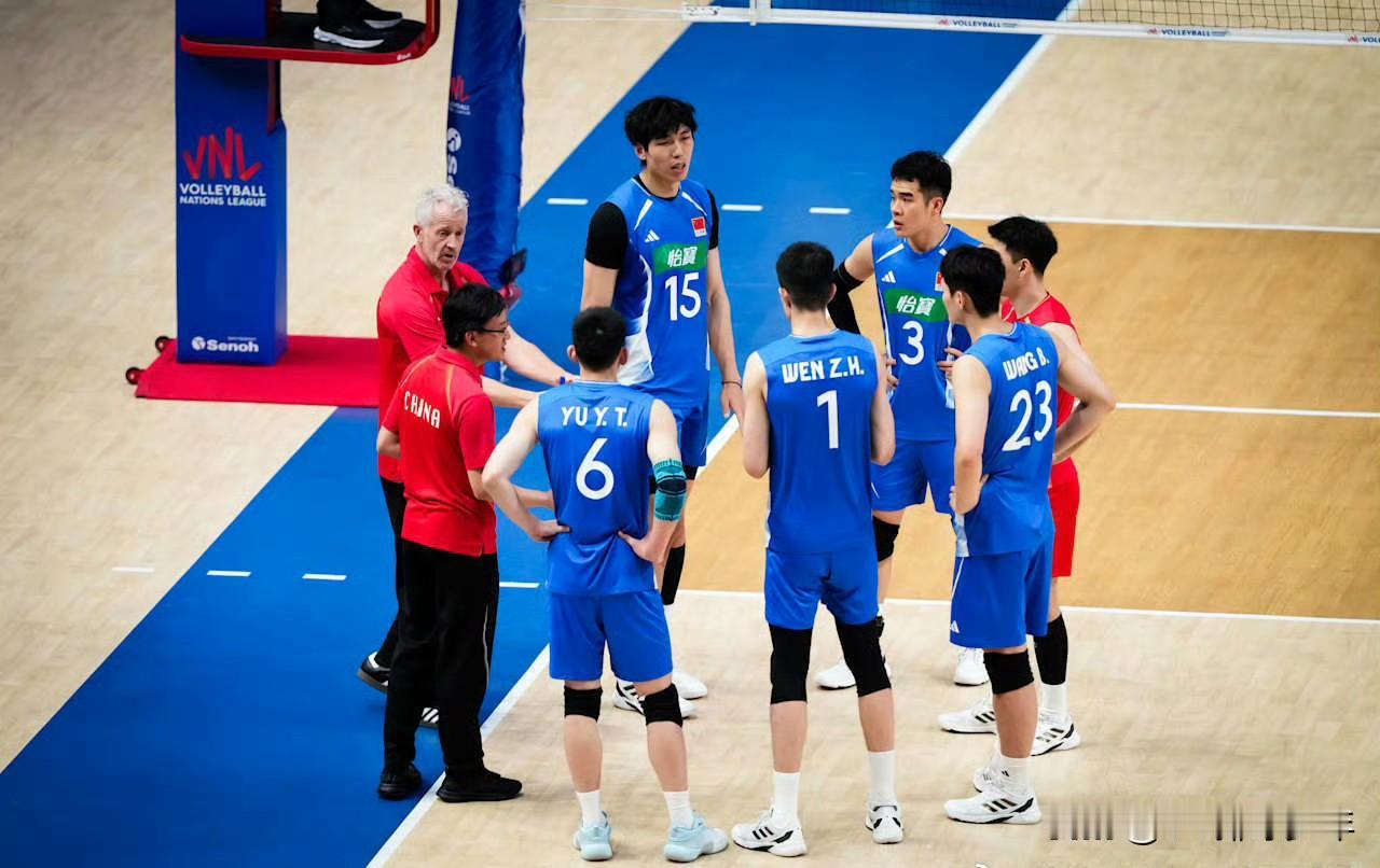 技术统计｜中国男排1比0比利时男（28-26）温子华3分，8扣3中，0失误1