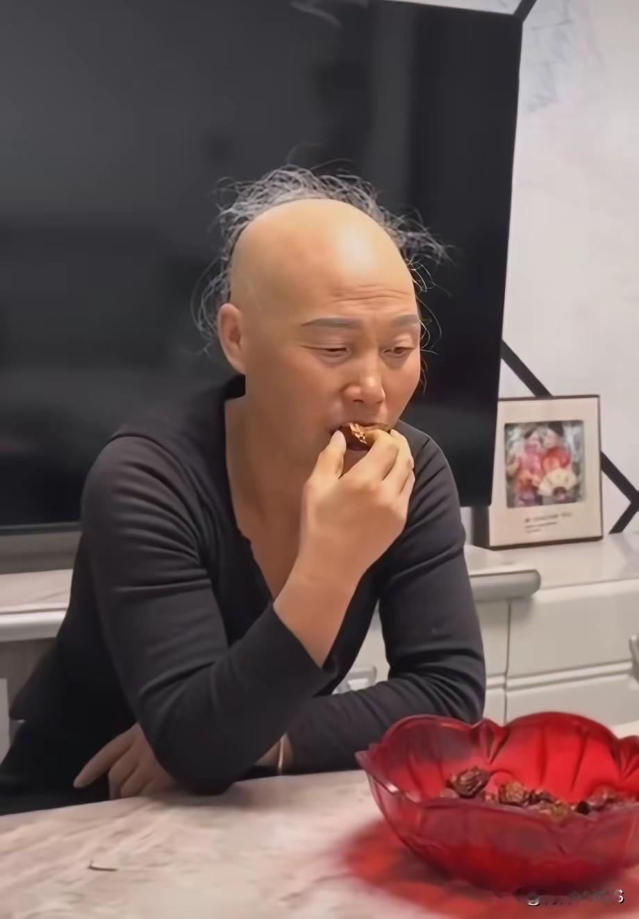 这是公公还是婆婆[捂脸哭]