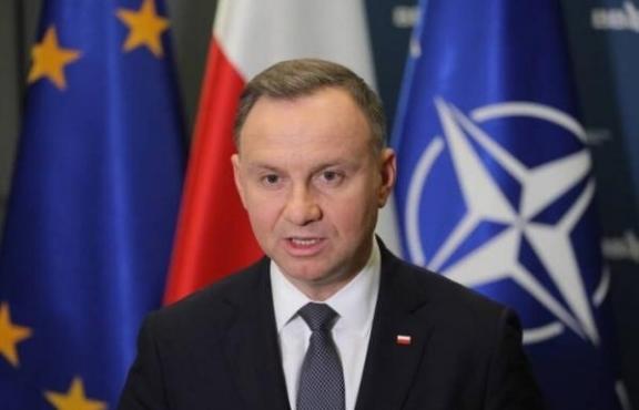 全欧洲，都欠波兰一句“谢谢你”！如果不是它愚蠢地阻断中欧班列长达11天，中国的北