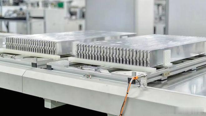 特斯拉突然换电池供应商？欣旺达到底啥来头能接宁王饭碗？特斯拉2025财报太惨！营