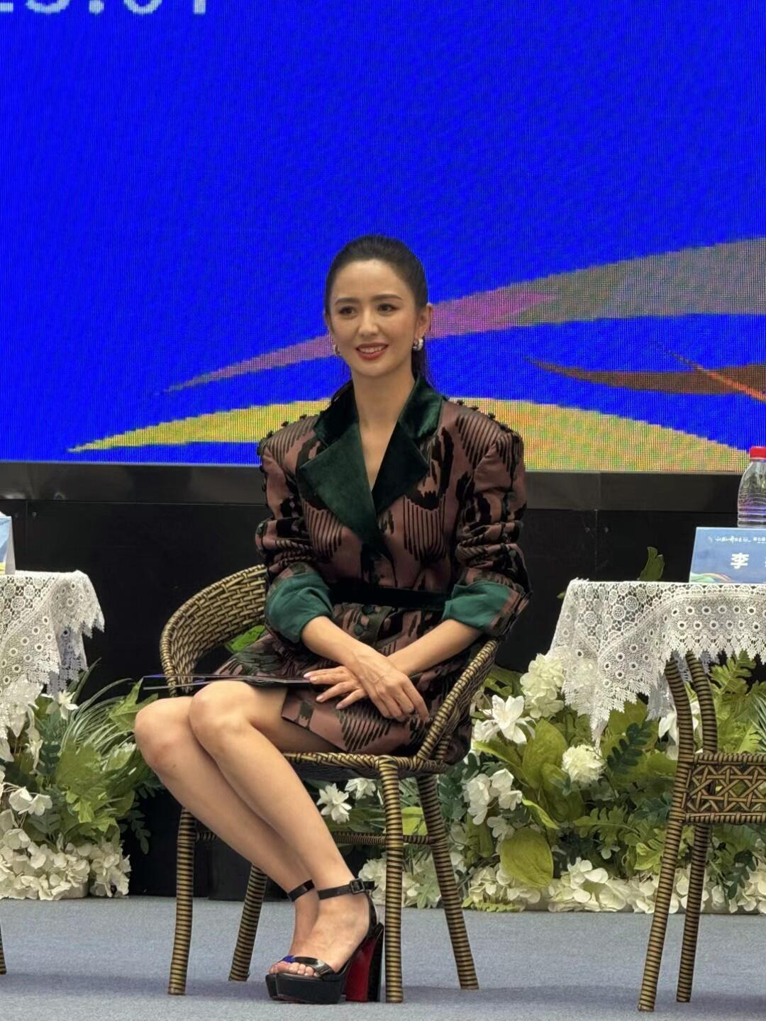 《在远方，在这里》佟丽娅邀你舞蹈节见​​​