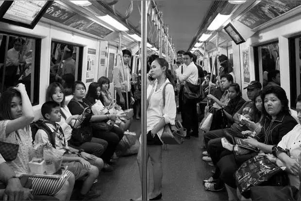 这些城市的地铁梦算走到头了，1月25日国发委发布最新消息，直接收紧了城际铁路的上