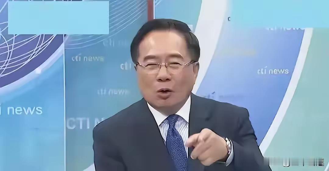 台湾名嘴蔡正元博士说：薛剑是说了“斩下伸过来的肮脏头颅”可也没有点名是谁？是日本