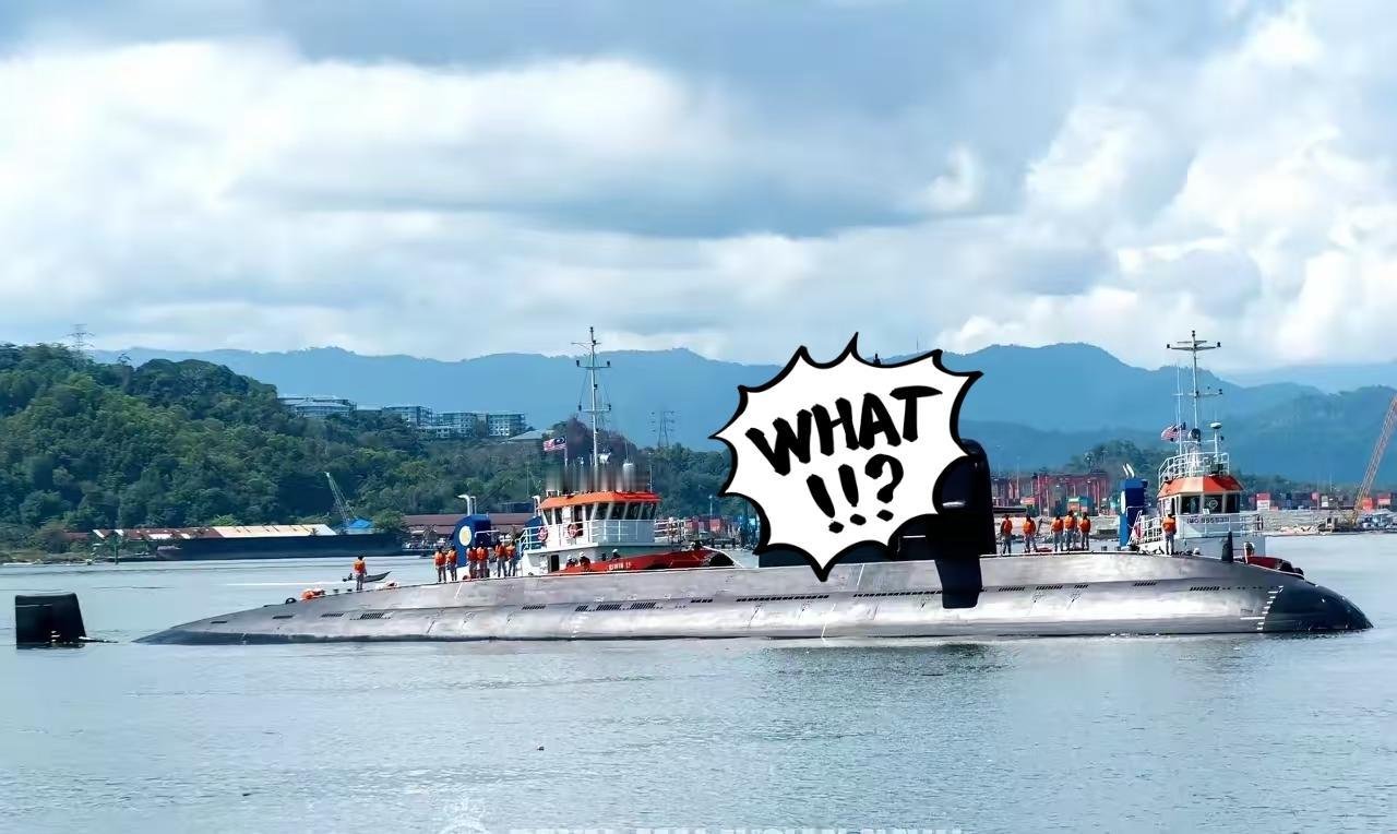 巴基斯坦海军在三亚接收“汉果”号AIP潜艇后就启程回国，昨天抵达马来西亚访问，顺