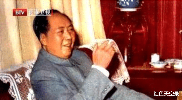 1951年，毛主席接见“打<em>坦克英雄</em>”苏吊蛋：我帮你把名字改一下吧