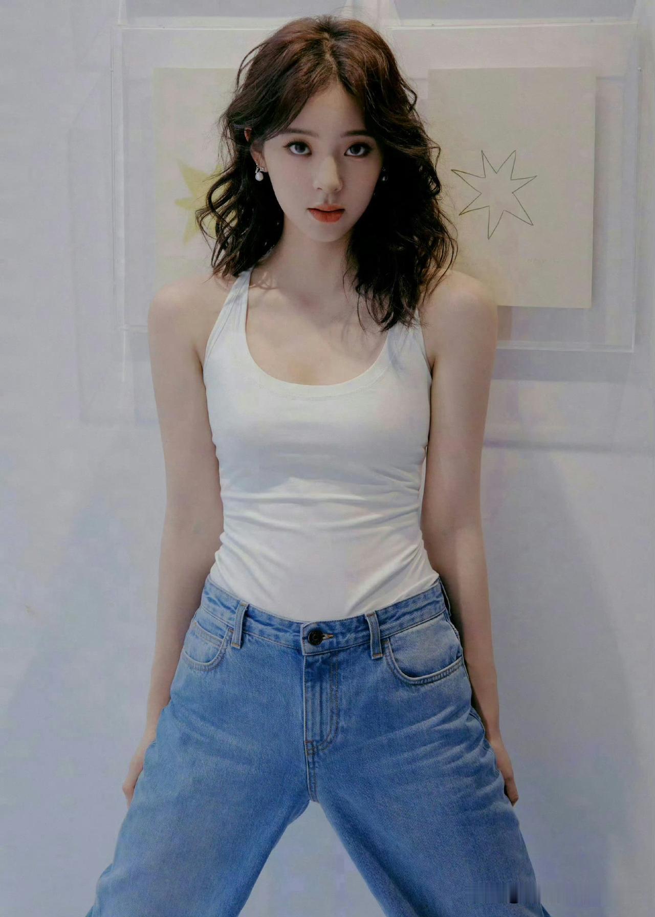 欧阳娜娜魅力无限