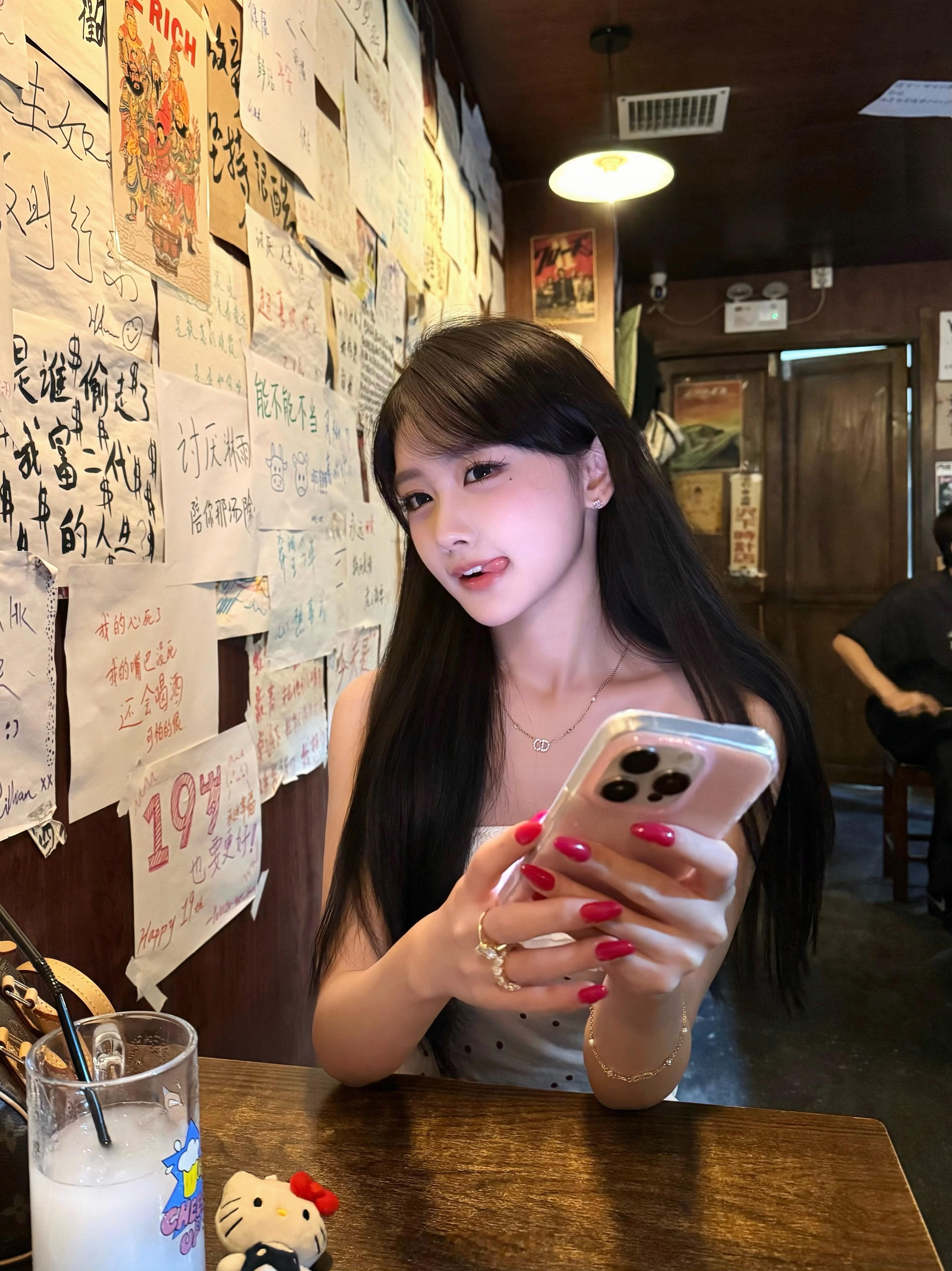 你说喜欢海我还以为是我的斜刘海⑉꒦ິ^꒦ິ⑉​​​