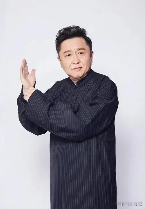 我不相信,我真的不相信,于谦会是大家说的老赖,果然,查了一下才知道,这事