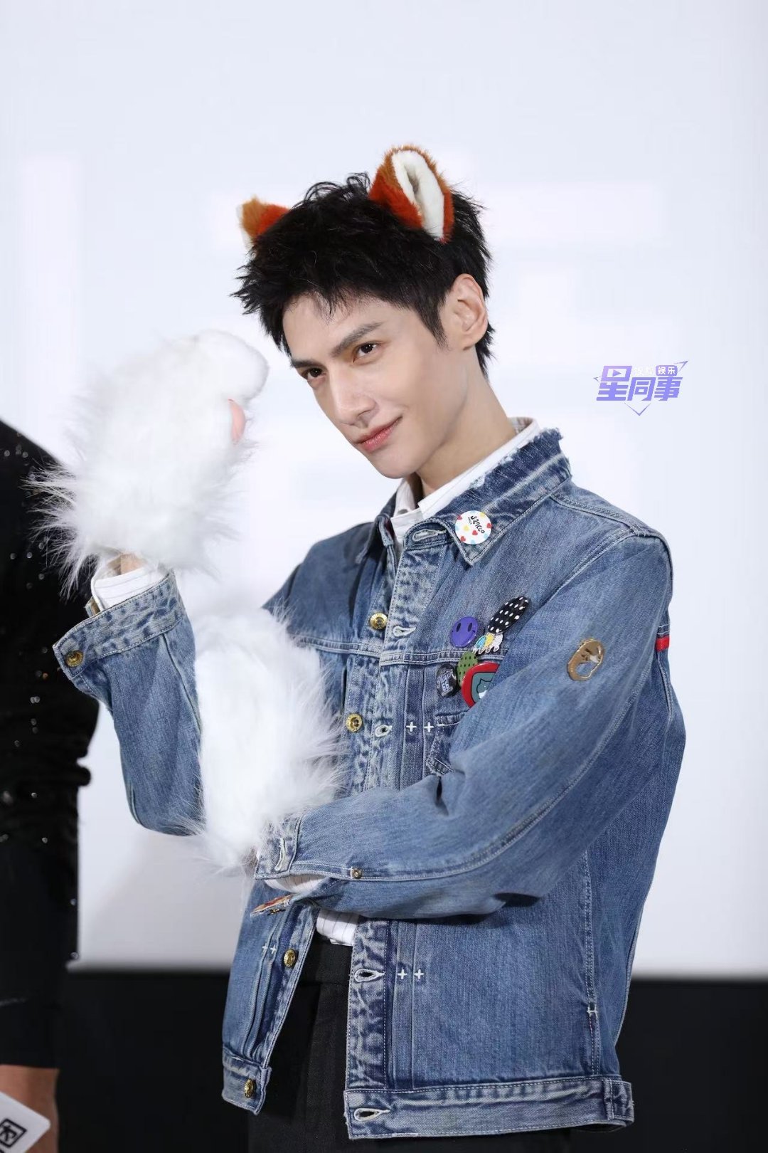 捉到一只小狐狸唐俪辞🦊小表情太可爱了，完全是萌物来着的！[爱心]水龙吟导演你的